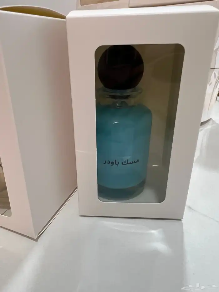 عرض 10 عطور 100 مل 200 20