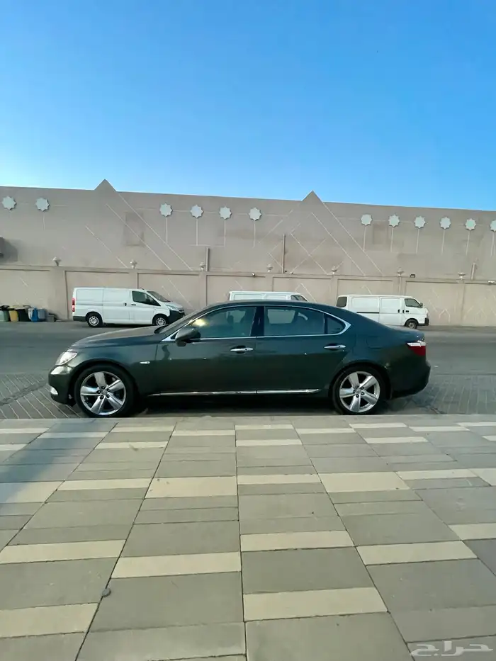 لكزس ال اس 460L فل كامل 2008 3