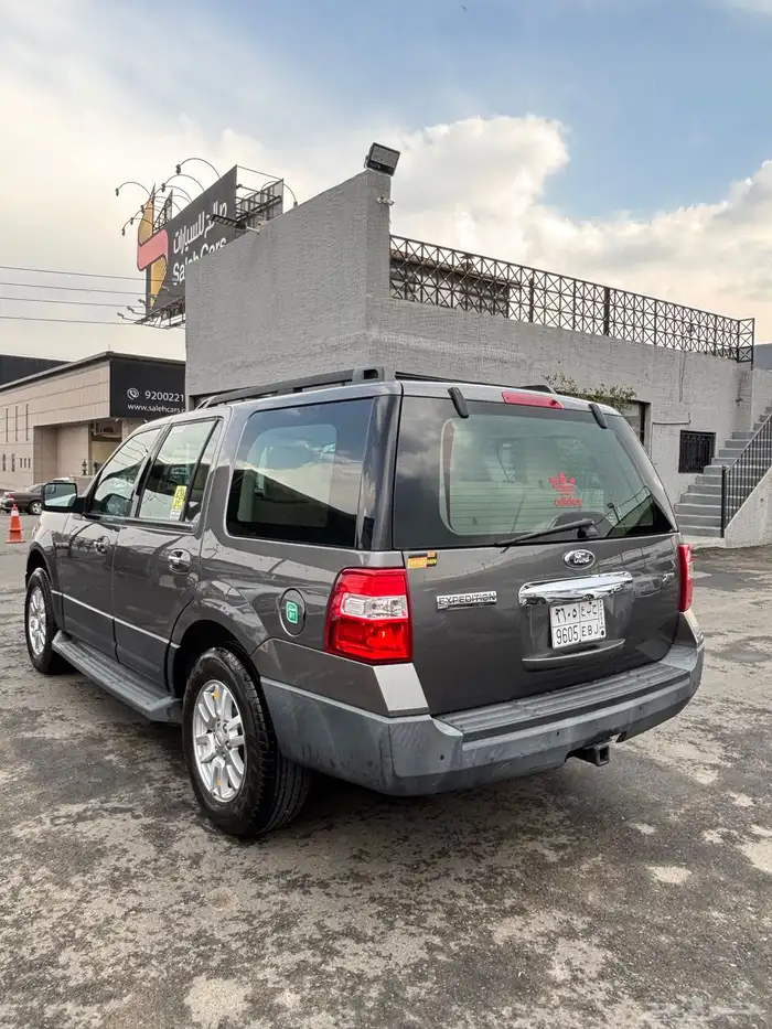 فورد اكسبديشن 2013 7