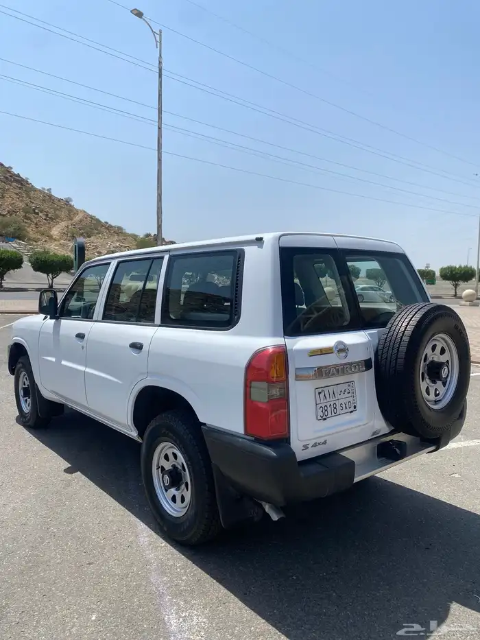نيسان باترول 2006 تم البيع 8