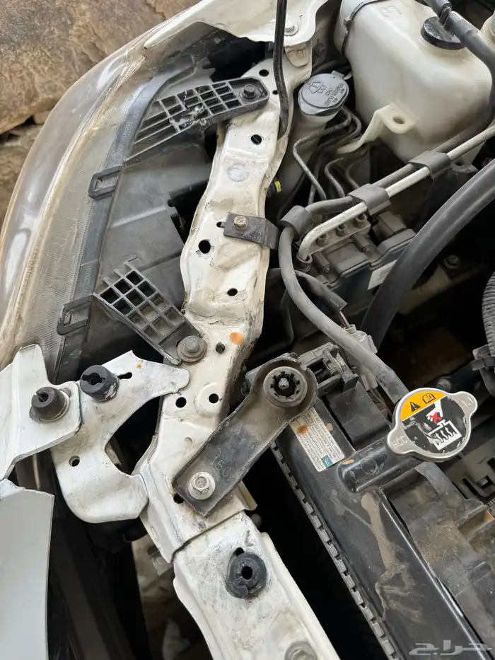 بي واي دي f3 8
