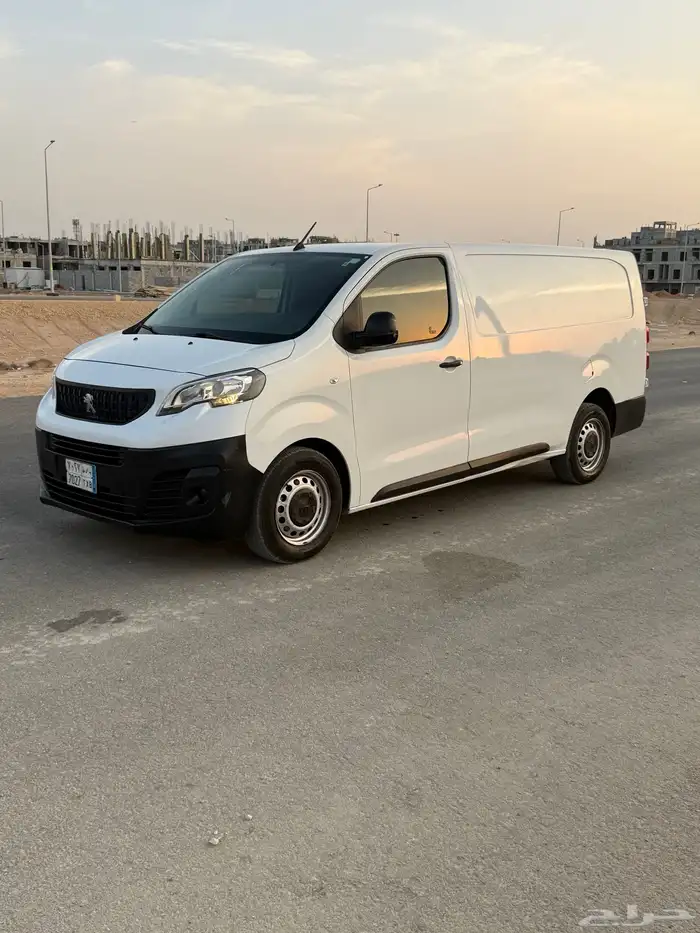 بيجو اكسبرت 12