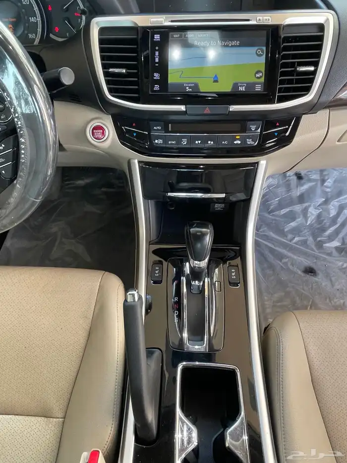 هوندا اكورد V6 12