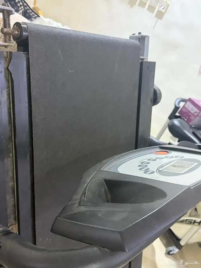 سير كهربائي وأدوات للرياضه 0