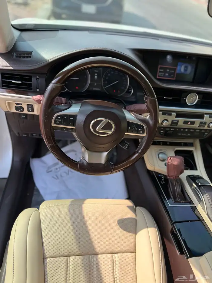 لكزس ES350 فل كامل 2016 15