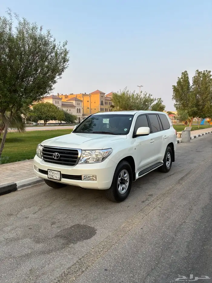 لاندكروزر GX قير عادي 2011 0
