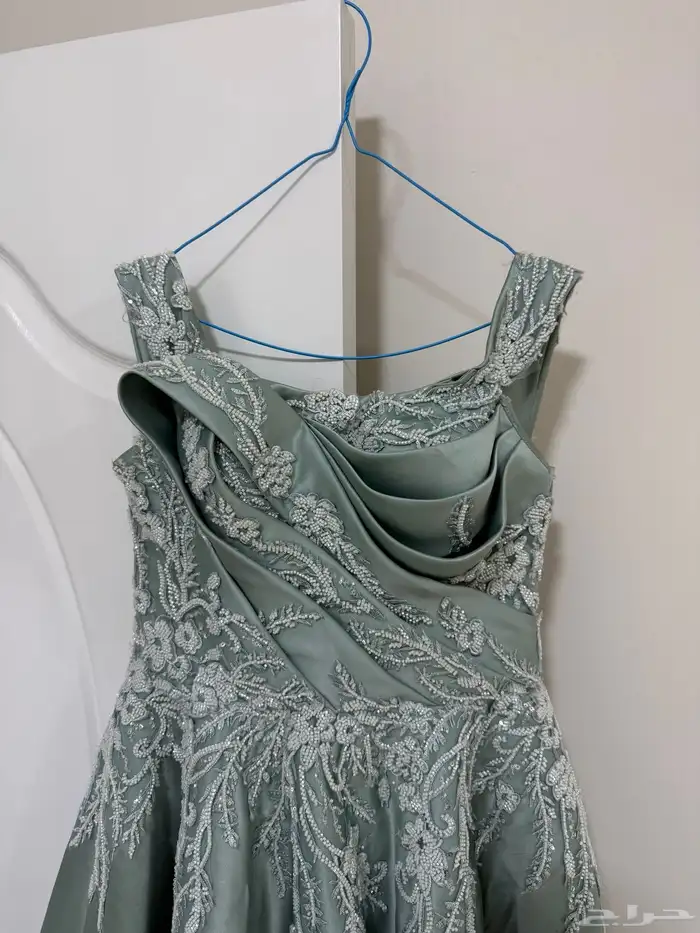 فستان ملكه 1