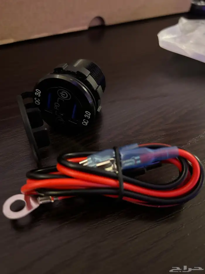 شاحن يو اس بي وولاعه 12 فولت 3