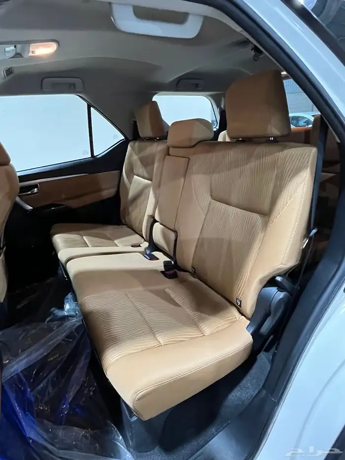 فورشنر 2021 ستة سلندر بنزين VX1 17