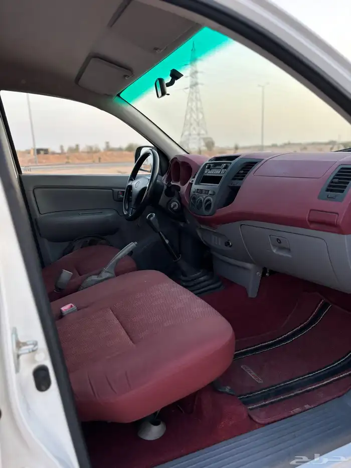 هايلوكس عداد 153 الف فقط 15