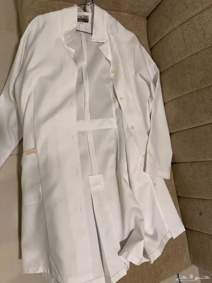 لاب كوت مستخدم نظيف مقاس XXL 1