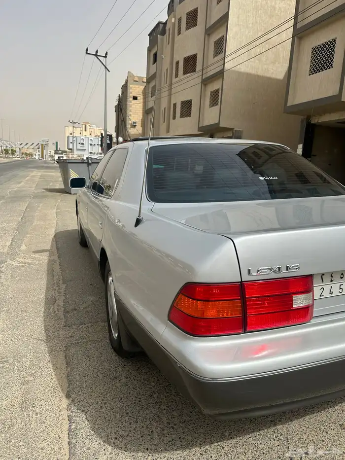 لكزس 400 ls 3