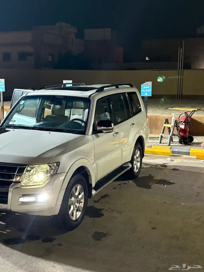للبيع باجيرو موديل 2018 شرط الفحص بدي ومحركات 0
