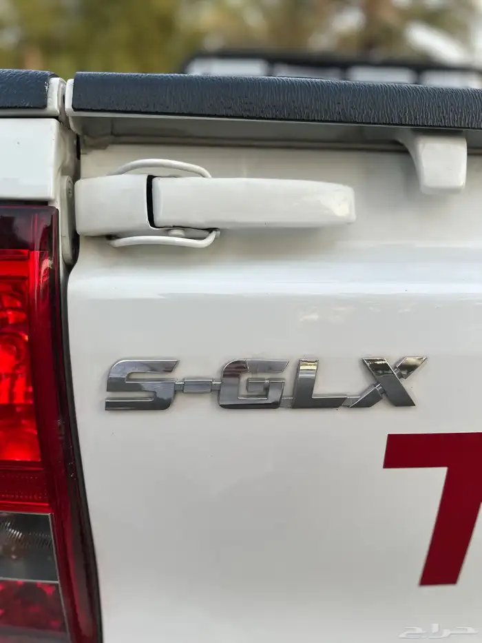 تويوتا هايلوكس S-GLX موديل 2016 سعودي فل كامل 34