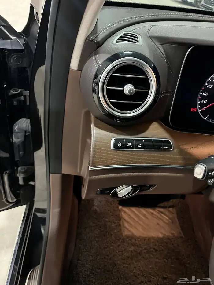 مرسيدس 2020 E300 9