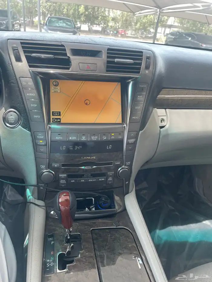 لكزس ال اس 460L فل كامل 2008 23