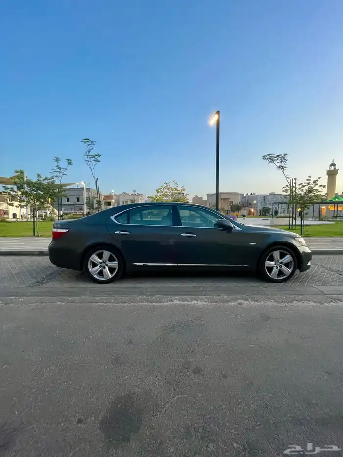 لكزس ال اس 460L فل كامل 2008 1