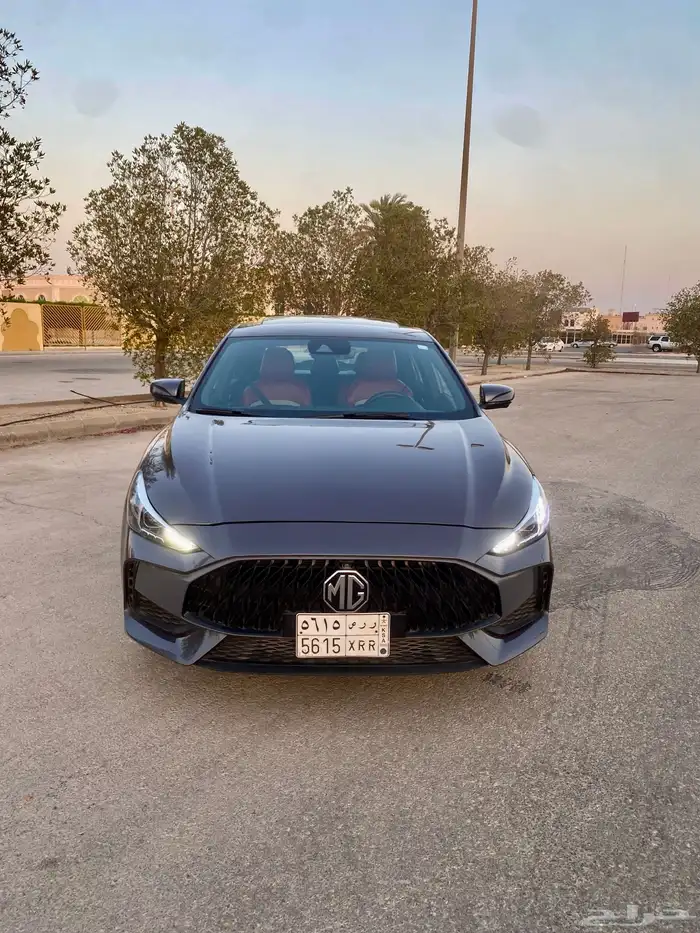 ام جي GT 2023 1