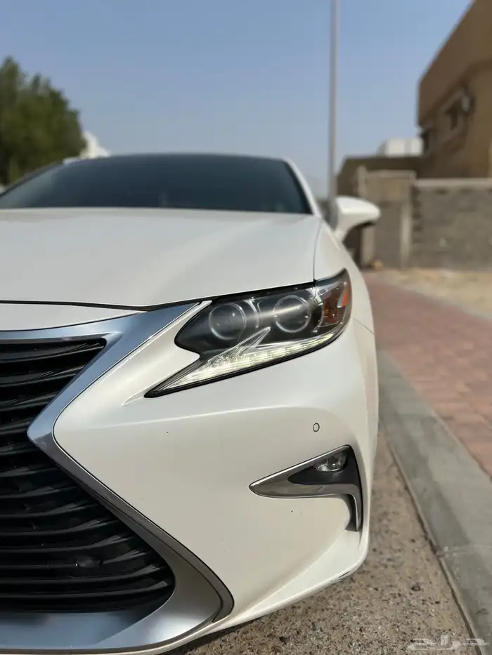 لكزس ES350 فل كامل 2016 7