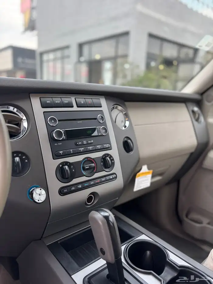 فورد اكسبديشن 2013 11