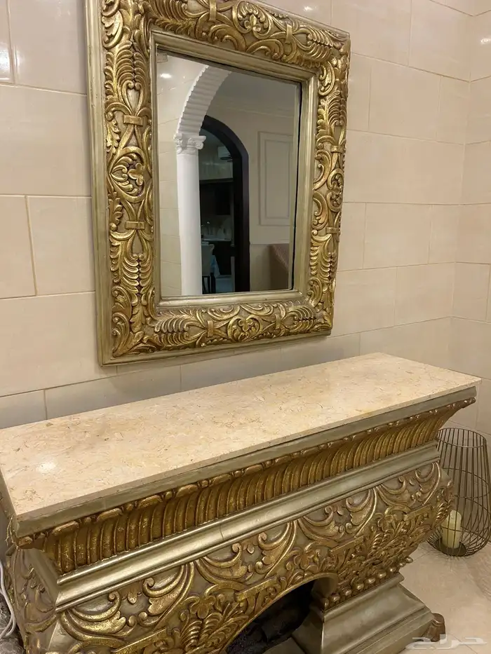 مدخل شقه او عمارة او فيلا للبيع اللون ذهبي ونظيف 0