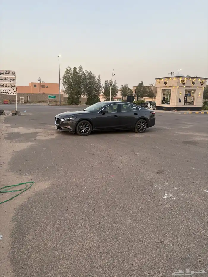 للبيع مازدا 2021 1
