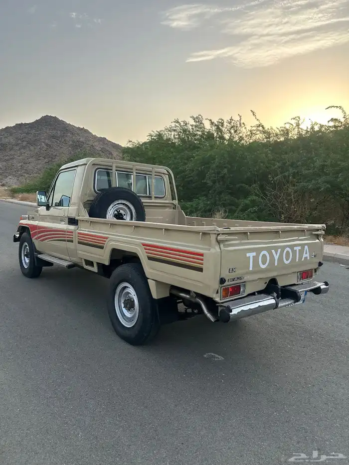 جيب شاص 2001 3