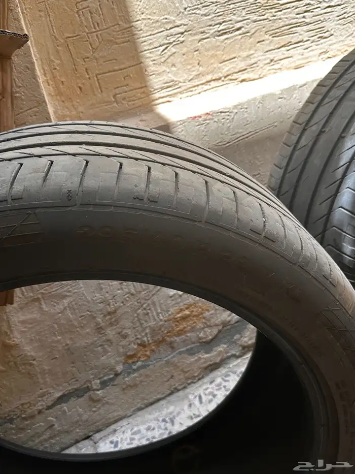 كفرات كونتيننتال 295 40R22Y XL بحالة جيده 3