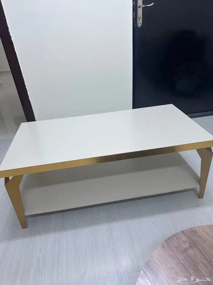 طاولات خدمه وطاولة قهوه 0
