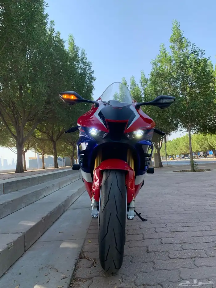 Honda CBR RRR fireblade sp 3