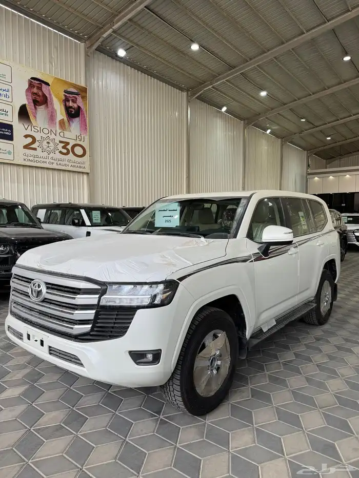 لاندكروزر - GXR - L2 - بريمي - 2025 2