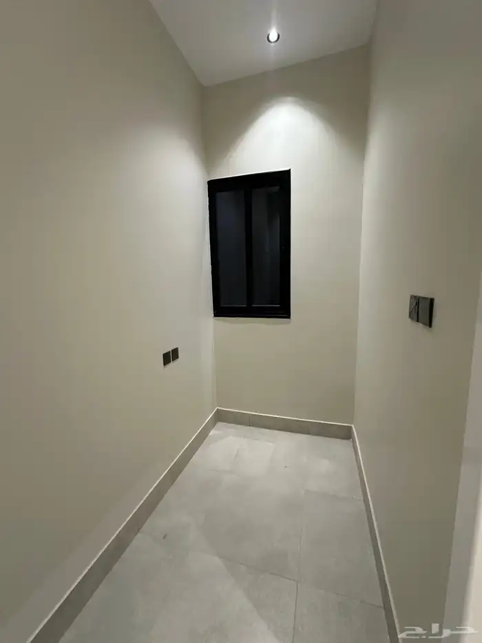للبيع شقق علويه6غرف وسطح تصميم ممتاز بالمحاله-ابها540الف 6