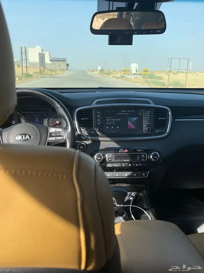 سورنتو 2020 ديزل 7 مقاعد 3