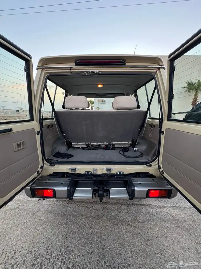 ربع 19 بريمي 27