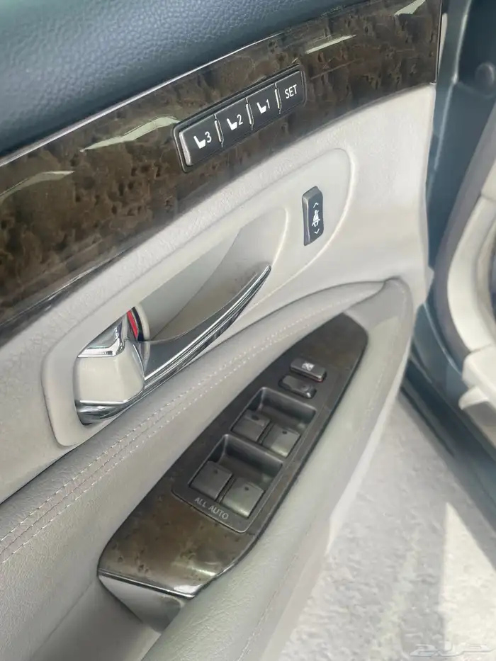 لكزس ال اس 460L فل كامل 2008 28