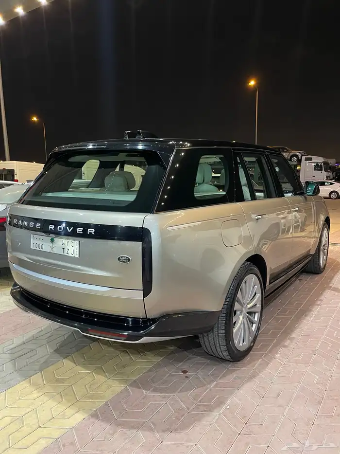 رانج روفر موديل 2022 3