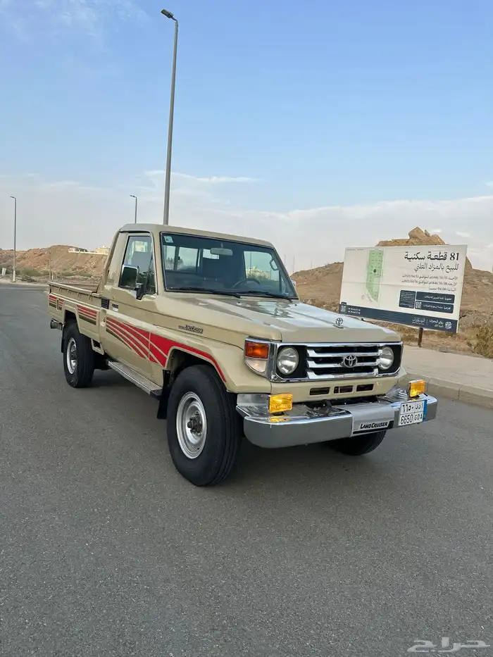 جيب شاص 2001 1