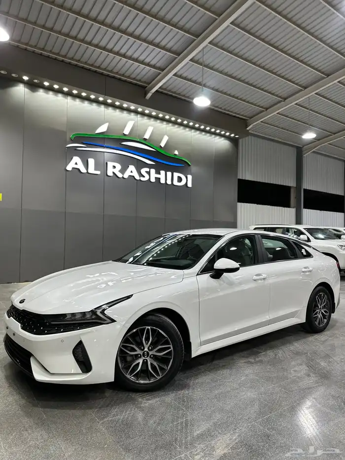 كيا K5 مطور 2021 لؤلؤي لدى معرض(عبيد الرشيدي) 0