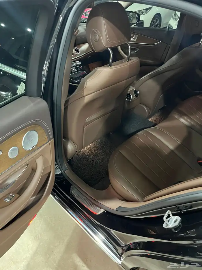 مرسيدس 2020 E300 17