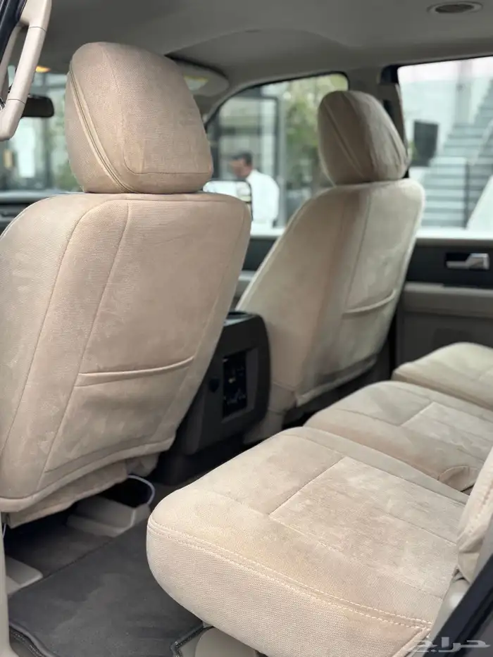 فورد اكسبديشن 2013 12