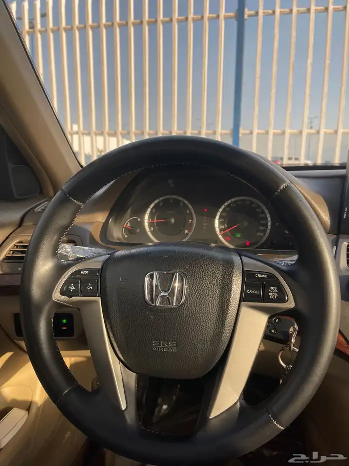 هوندا أكورد 2009 10