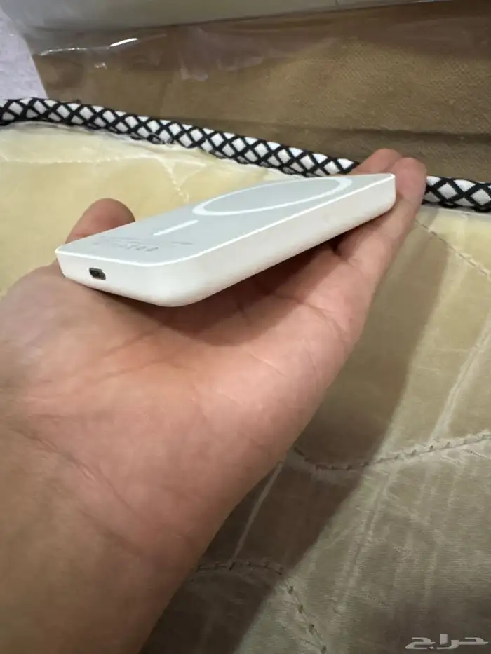 شاحن باور بانك صغير الحجم 1