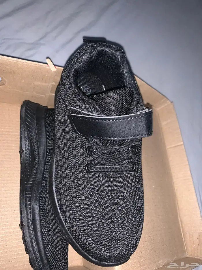 جزمة اطفال بكرتونها اشتريتها ب60ريال 1