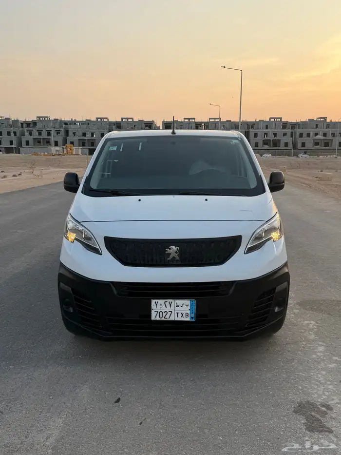 بيجو اكسبرت 13