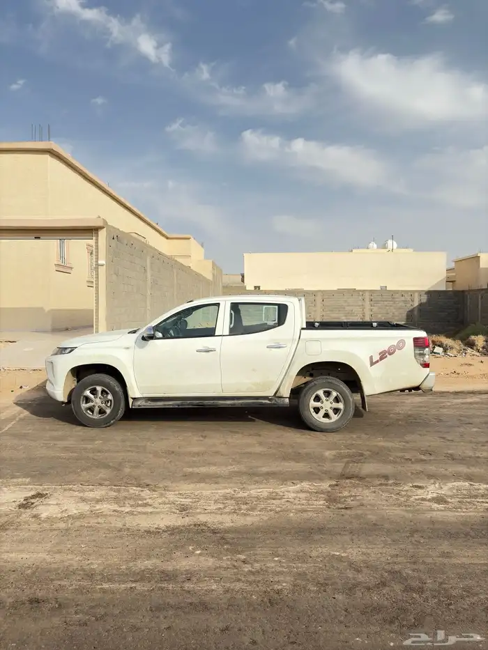 مستبيشي ديزل جير تماتيك 4