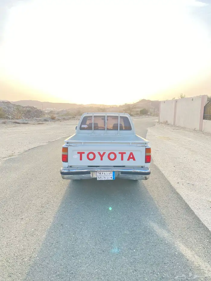 هايلكس1990 3