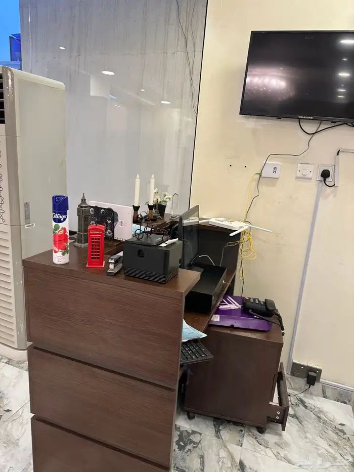 لتقبيل محل مشغل نسائي 6