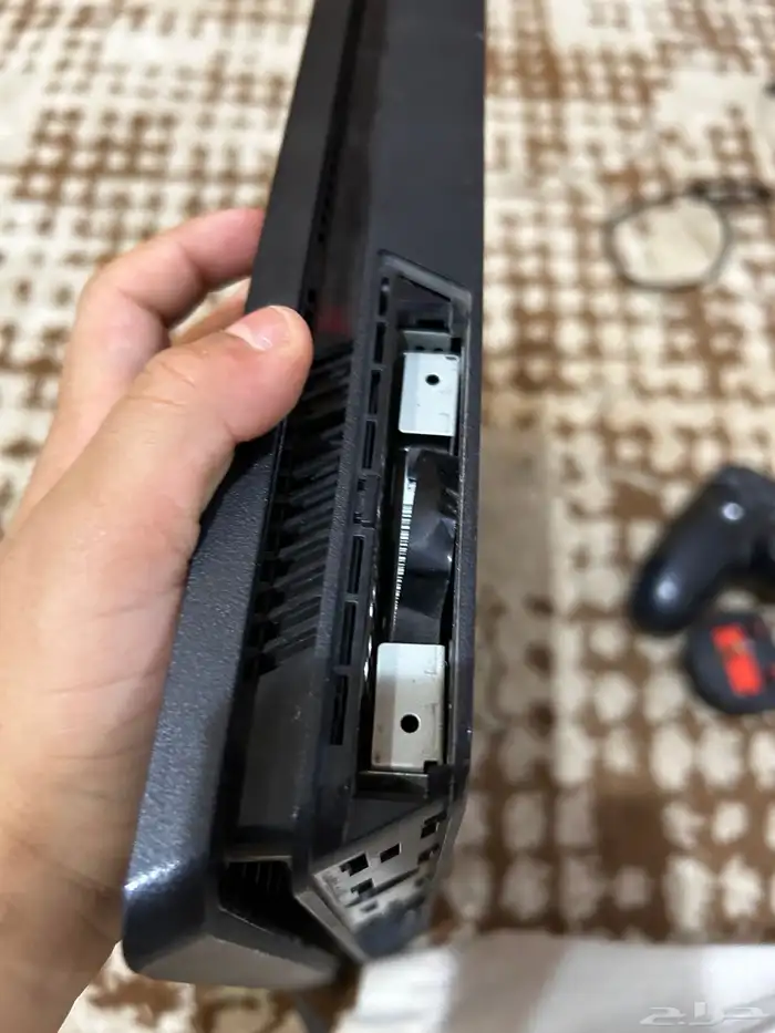 جديد أبدا سوني أربعة أبدا ما في ولا شي جديد ونظيف وكالة وي 4