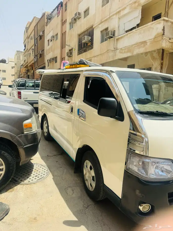 باص تويوتا هايس للإيجار 14 راكب مع سائق توصيل نقل 4