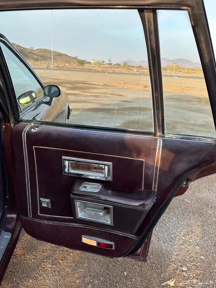 بونتياك برزيان 1986 10